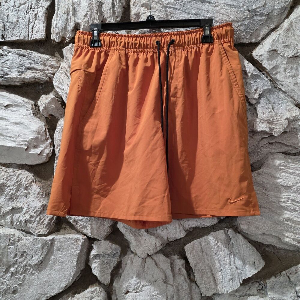 Nike Unlimited 7" Dri-Fit Training Shorts Orange DV9340-815 Mens Size Medium